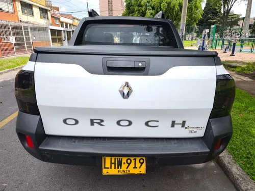Renault Duster Oroch 2.0 Intens