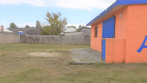 Local Comercial-alquiler En Atlatida-canelones