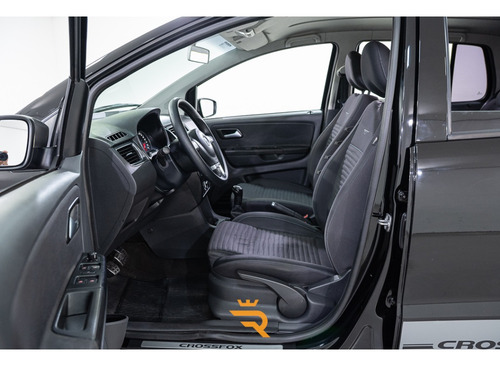 Volkswagen Crossfox 1.6 MI FLEX 8V 4P MANUAL