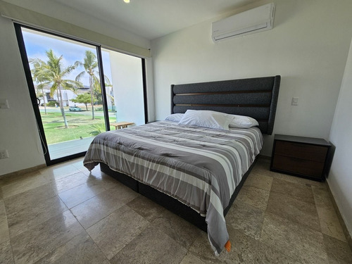 Casa Con Alberca Privada En La Cruz De Huanacaxtle.
