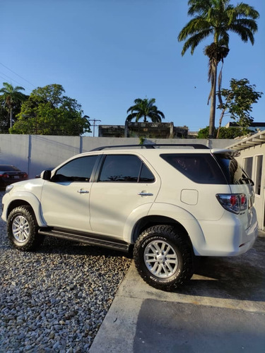 Imagen 4 de 12 de Toyota Fortuner 2018