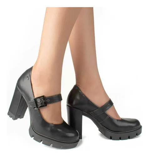 Sapato hotsell boneca dakota