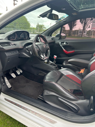 Peugeot 208 1.6 Gti