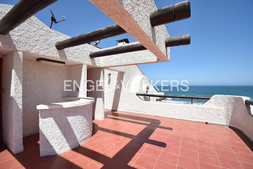 Venta De Departamento En La Avenida Del Mar