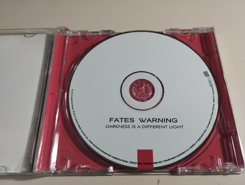 Fates Warning - Darkness In A Different Light - Germany 2013 Estándar (Usado)