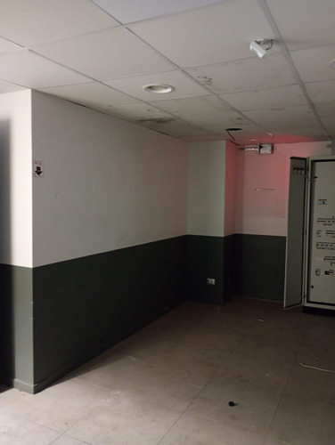 Arriendo Local En Barrio Concha Y Toro