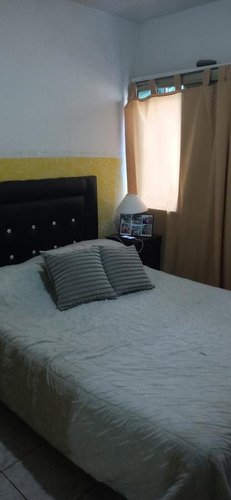 Departamento En Venta - 3 Dormitorios 1 Baño - 66mts2 - Villa Lugano