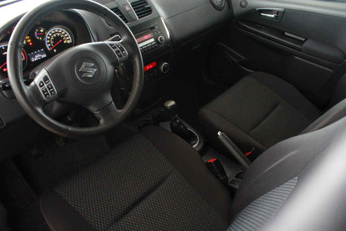 Imagen 9 de 15 de Suzuki Sx4 2013 5p Crossover L4 2.0 Man