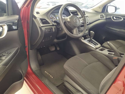 Imagen 10 de 13 de Nissan Sentra 2017 1.8 Advance At
