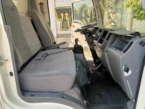 Isuzu Elf 200 Caja Redilas Rodado Sencillo 2021