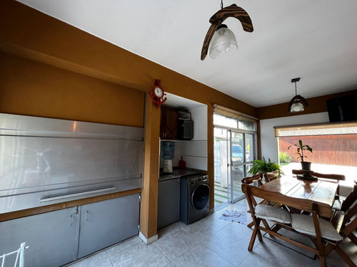 Casa En Venta 4 Amb. C/ Pileta Bº Don Cagiano Ituzaingo