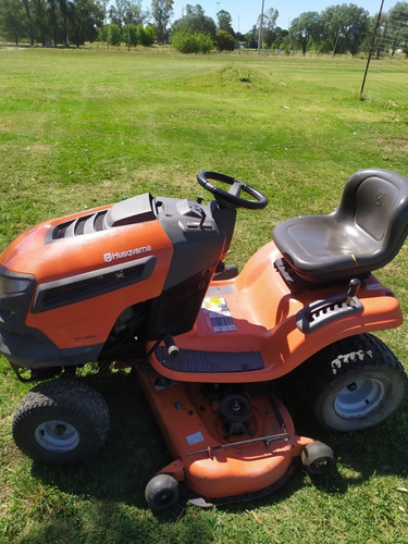 Tractor Cortacesped Husqvarna Yth24v54