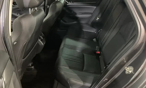 Honda Accord Touring 2.0 lt Turbo