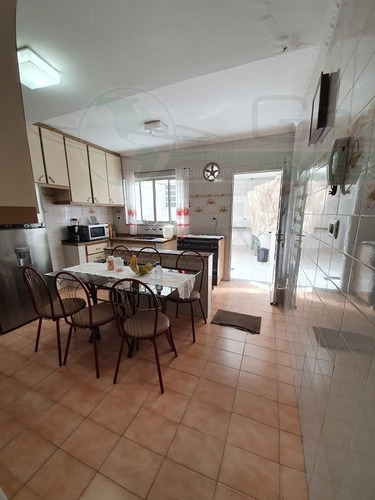 Casa Sobrado Para Venda, 3 Dormitório(s), 89.0m² - 6831