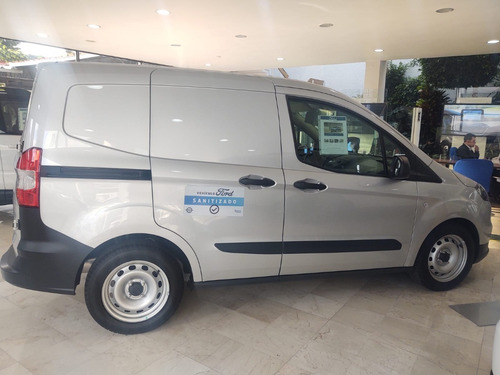 Imagen 7 de 15 de Ford Transit Courier