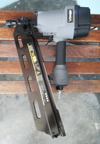 Clavadora Numax Sfr2190 Nueva
