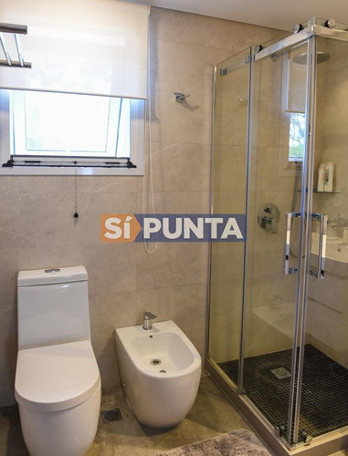 Imagen 22 de 24 de Casa En Alquiler Con Piscina, Punta Del Este