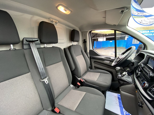 Ford Transit Custom 2024