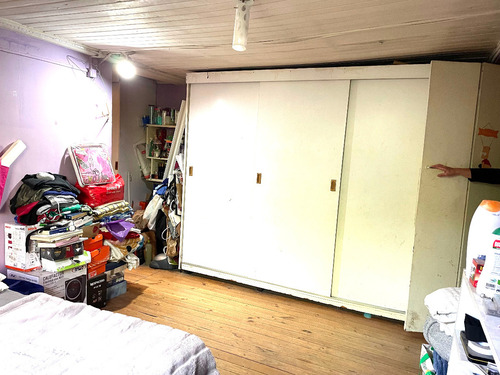 Amplia Solida Casa Familiar 3d 1b. 1est. Patio Impecable