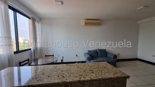 Lindo Apartamento En Venta En Excelente Zona Del Este De Barquisimeto Rc