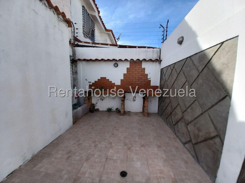 Gisselle Vende Espectacular Casa Segura En Cabudare, 26 7