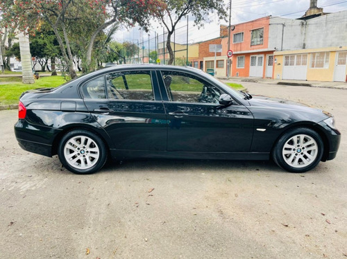 Bmw 318 I Premium 2009 Mt 2.0