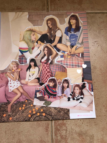 Poster Tipo Collage De Twice 34*28