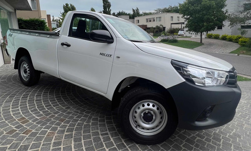 Toyota Hilux 2.4 Cs Dx 150cv 4x4