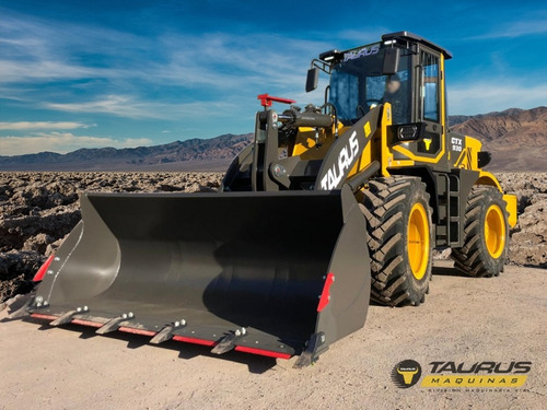 Pala Cargadora Taurus Modelo: Ctx930 Motor Yunnei