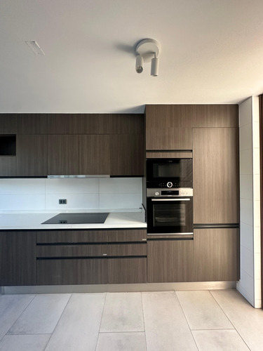 Duplex 4d+4b / Jardín/ Quincho/ Nueva /$ Bajo Tasación