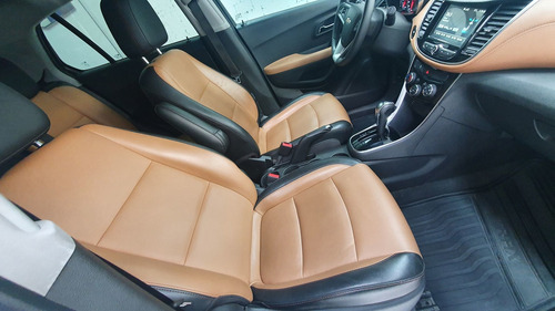Imagen 9 de 15 de Chevrolet Trax 2018 1.8 Premier Piel At