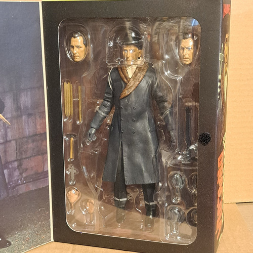 Horror Of Dracula Ultimate Van Helsing Action Figure By Neca