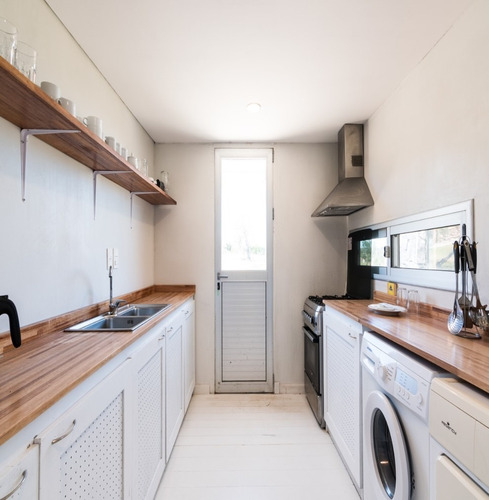 Venta Casa 4 Dormitorios En Suite - Club De Mar (cm82)