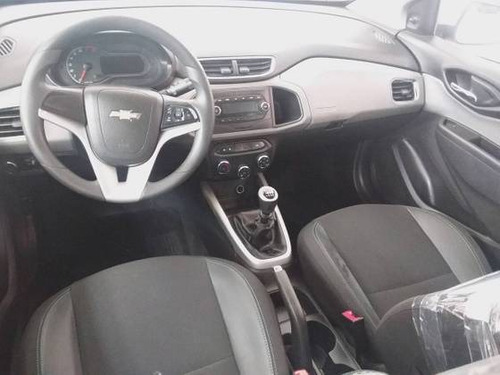 Imagem 3 de 9 de Chevrolet Onix 1.0 Mpfi Lt 8v Flex 4p Manual