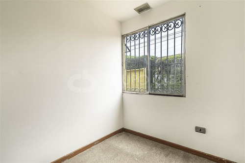 Casa En Venta De 3 Dorm. Trinidad/avda. La Florida
