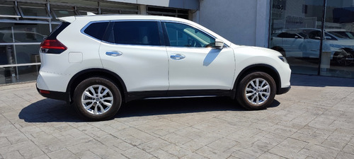 Imagen 8 de 17 de Nissan X-trail 3 Filas 2019