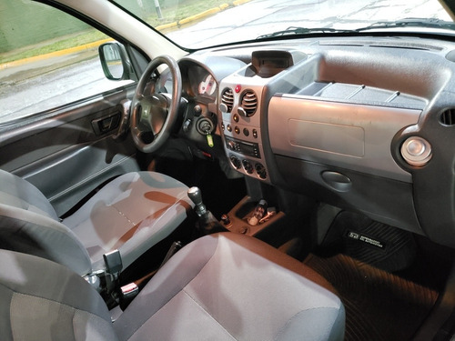 Peugeot Partner Patagónica 1.6 Vtc Plus 2012