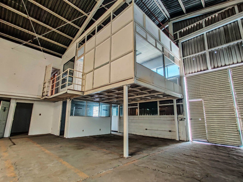 Imagen 3 de 11 de Bodega En Renta Toluca Zona Industrial Frente Planta Bosch