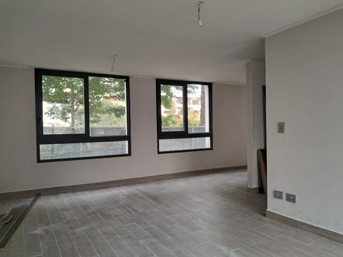 Vive Con Estilo Y Tranquilidad En Ñuñoa - 2d 2b