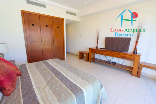 Cad Mayan Lakes View 204. Terraza Con Vista A La Alberca. En Condominio Con Club De Playa