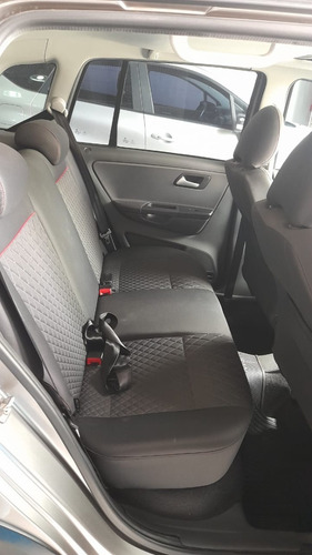 Imagen 13 de 14 de Volkswagen Suran Cross 1.6 Highline Msi Les Automotores