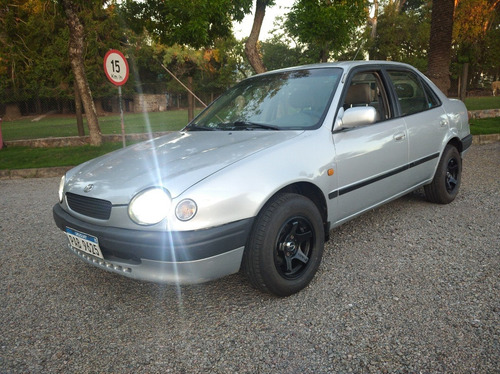 Toyota Corolla 2.0