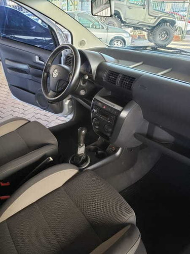 Volkswagen - Crossfox Hatch 1.6 8v 4p 2008