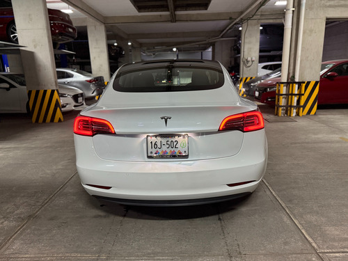 Tesla Model 3 Autonomia Estandar Autopilot Integrado