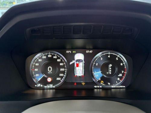 Volvo XC90 2.0 T6 GASOLINA MOMENTUM AWD GEARTRONIC