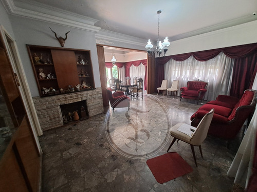 Hermoso Chalet Californiano - 3 Ambientes - En Villa Ballester Centro - Apto Credito Bancario