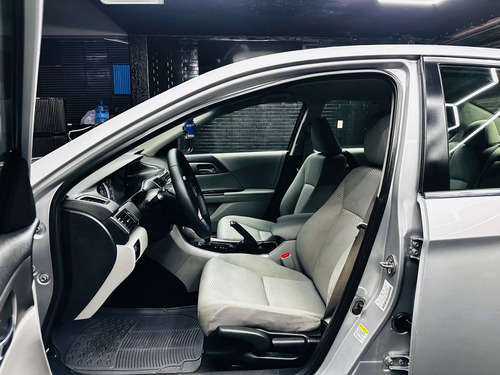 Honda Accord 2.4 Lx _sedan At
