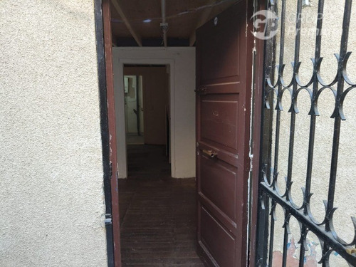 Para Invertir Casa De 2 Dorm Y 1b. En Venta En Independencia