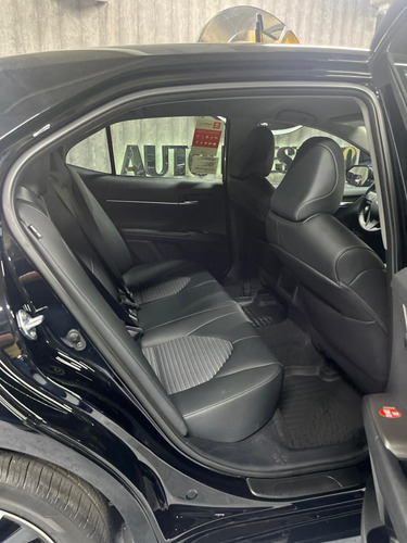 Imagen 9 de 10 de Toyota Camry