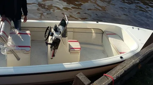 Bermuda Safary 5,5 M Mercury 40 Hp 3 Cilindros Elec/automix